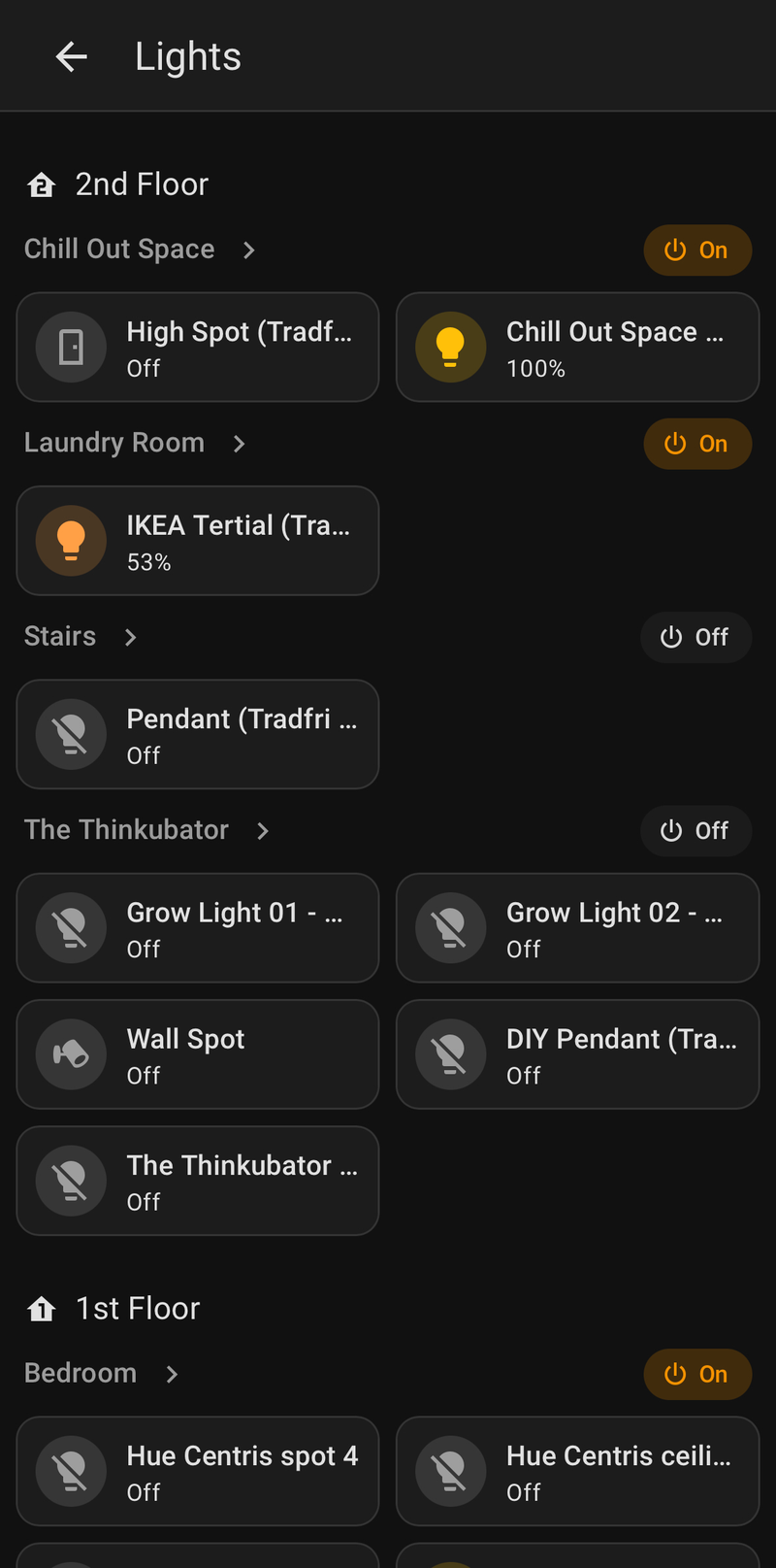 De lichtbediening per kamer in de mobiele app